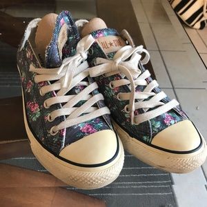 Floral Low Top Chucks W 10.5 / Mens 8.5